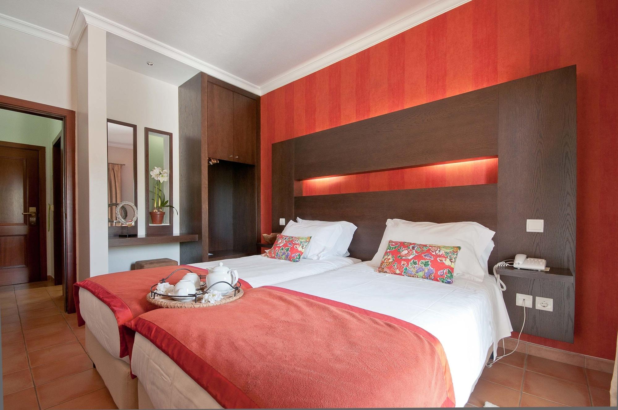Hotel Parque Das Laranjeiras Vilamoura Bagian luar foto