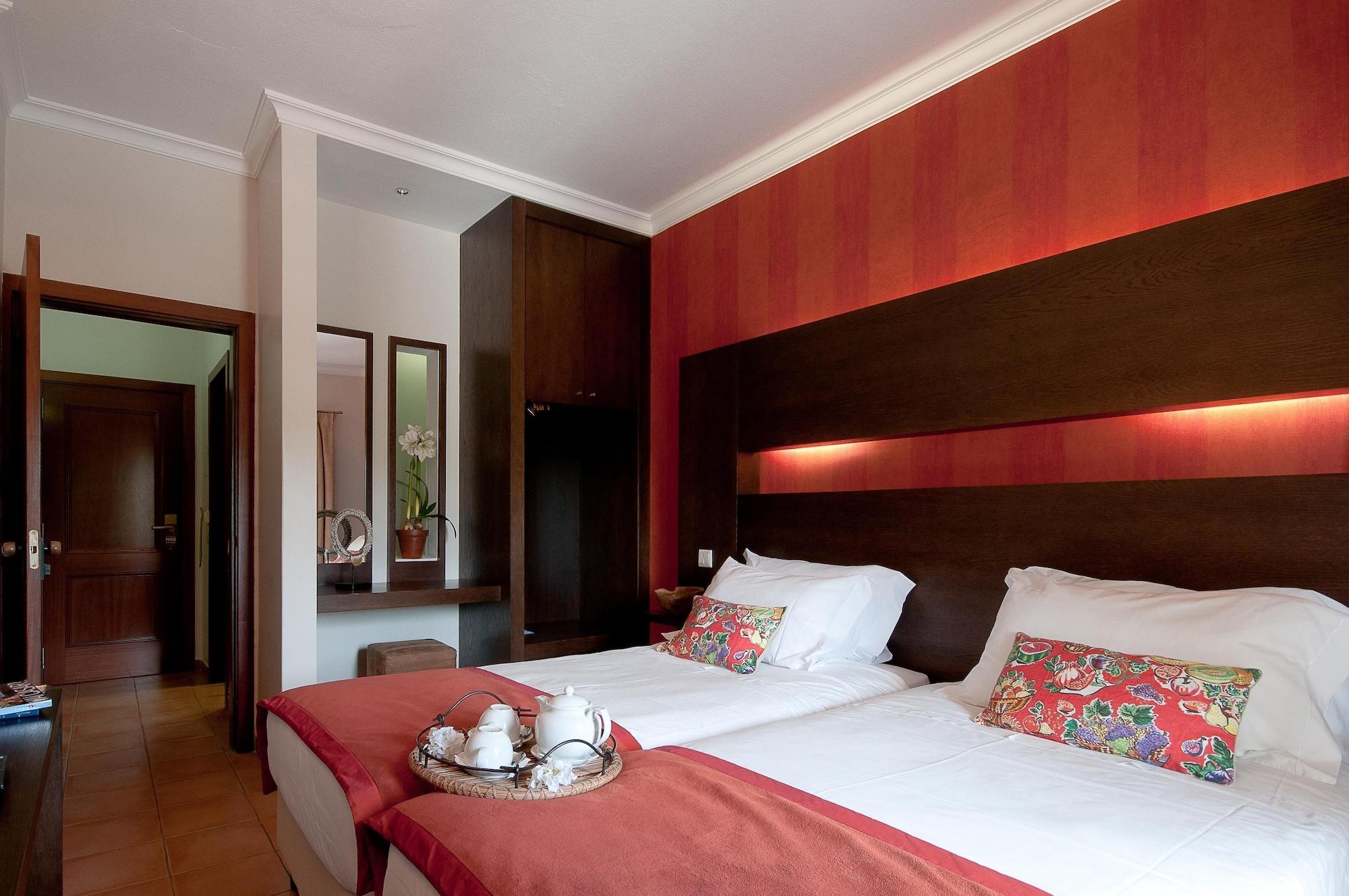 Hotel Parque Das Laranjeiras Vilamoura Bagian luar foto